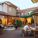 Banderium 3* Komárno