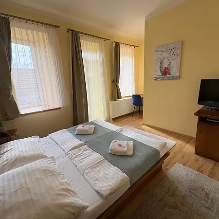 Banderium 3* Komárno