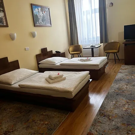 Banderium 3* Комарно