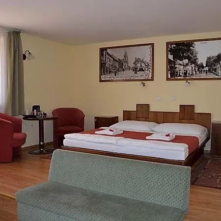 Otel Banderium