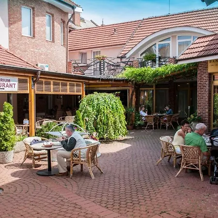 Banderium Hotel 3*